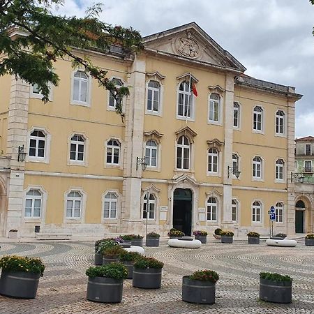 Caldas Da Rainha'S Green & White Exterior photo